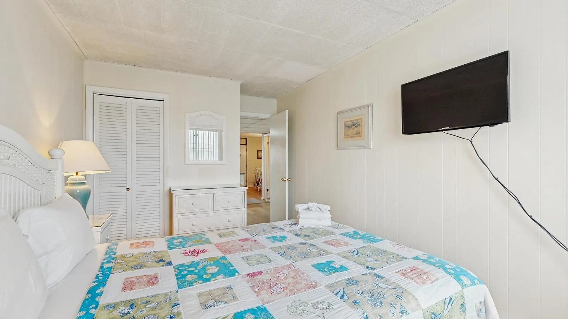 Colonial Unit #502 Apartment Ocean City